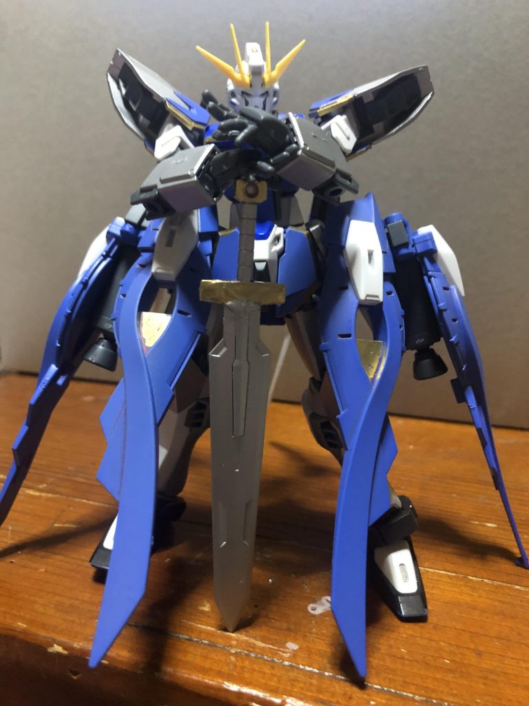 聖剣を制作したので、あのキャラを連想させるので、やってみたポージングです