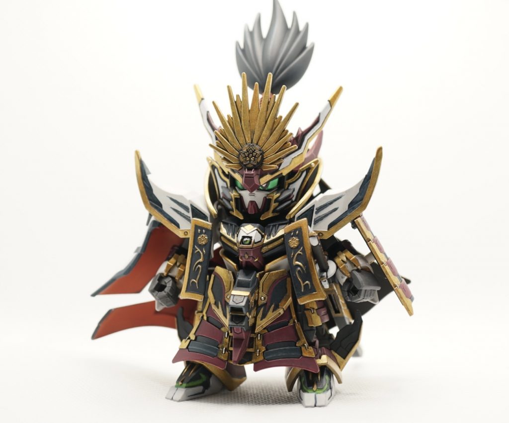 信長単体で。シールは目のみで、胸のゼロシステムもジュエルっぽく塗装するのに挑戦しました。