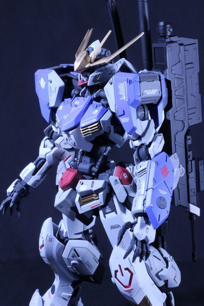 拡張パーツを装着。形態順などは拘ってません。好きなパーツを組み合わせてディスプレイする感じになるかなと思います