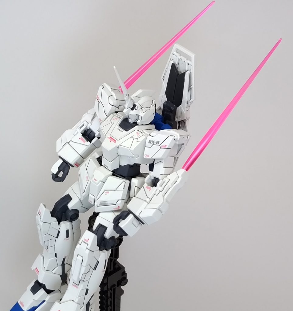 HGUC ユニコーンガンダム(UM)–2枚目/制作者：しろもももぐ