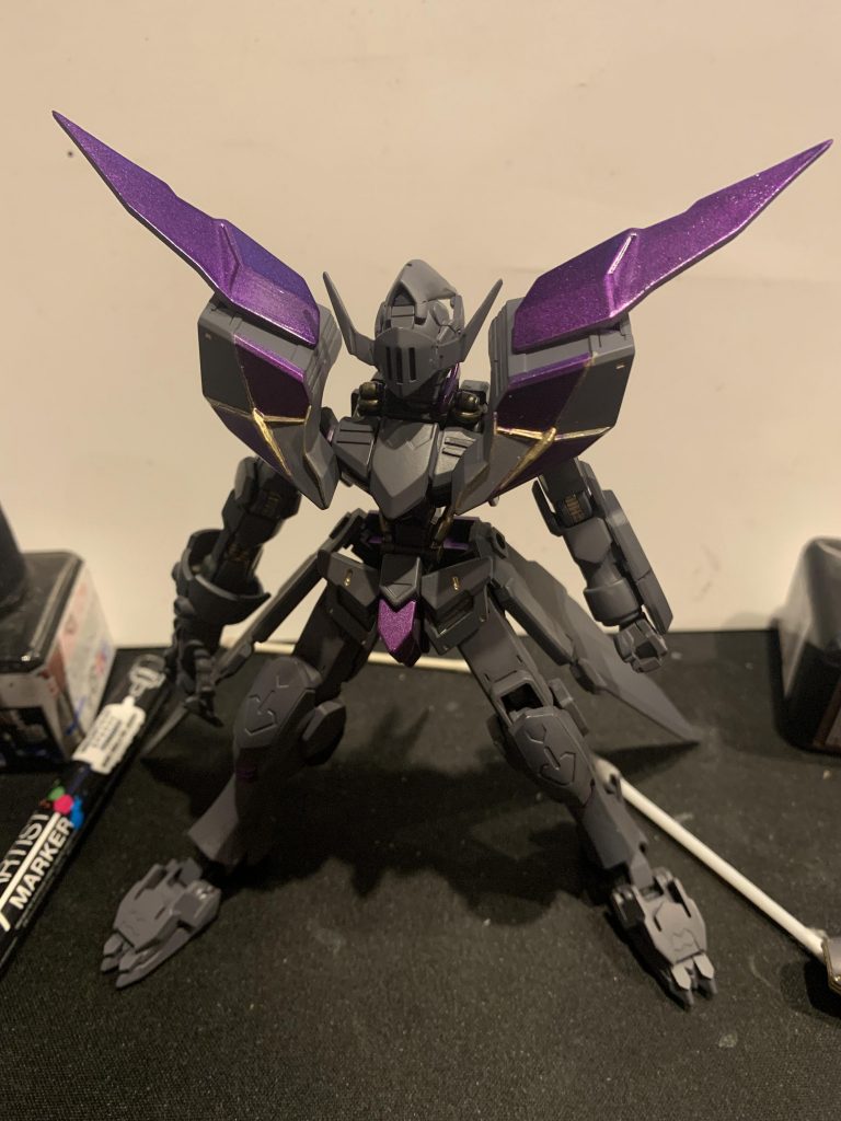 肩パーツの置き換えも検討しました。