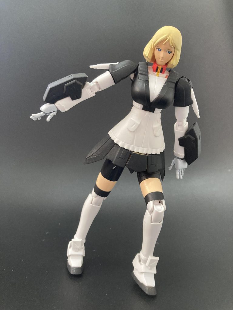 ブライトさん確かにガンダムに乗りたい、でもこの支給されたスーツは一体…⁈