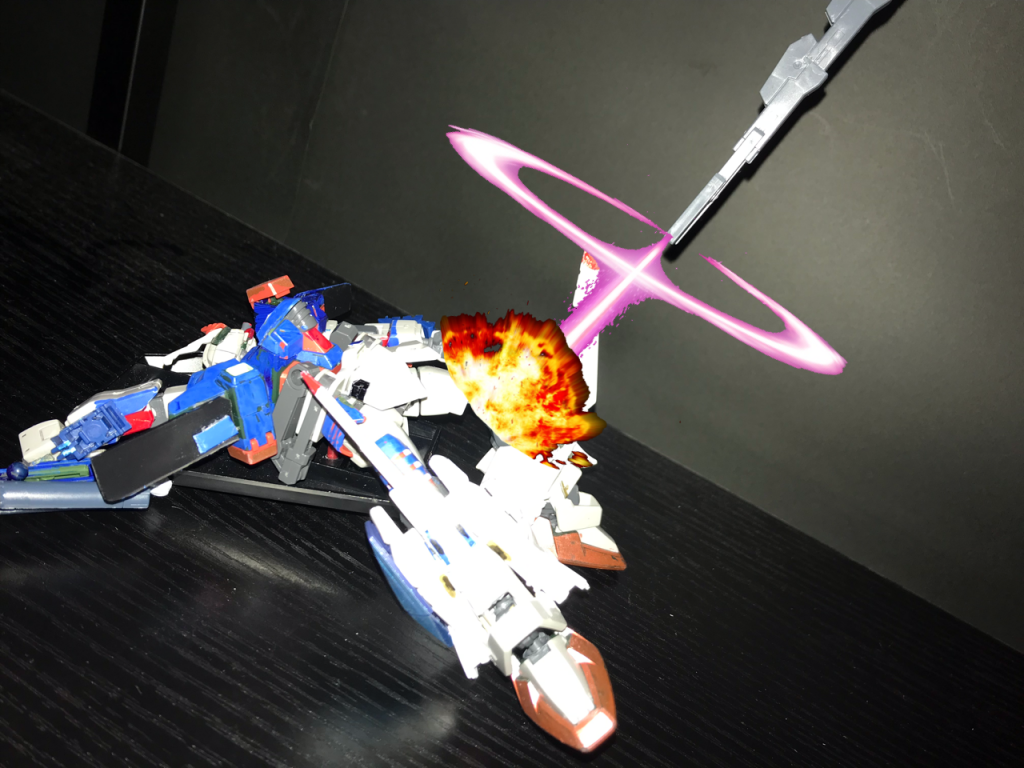 サバーニァー「あ！決めポーズ！」