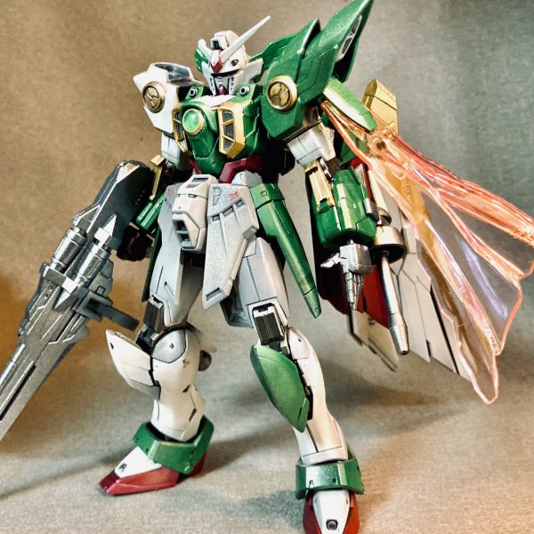 RGウイングガンダムフェニーチェ｜わっすぃーさんのガンプラ作品 