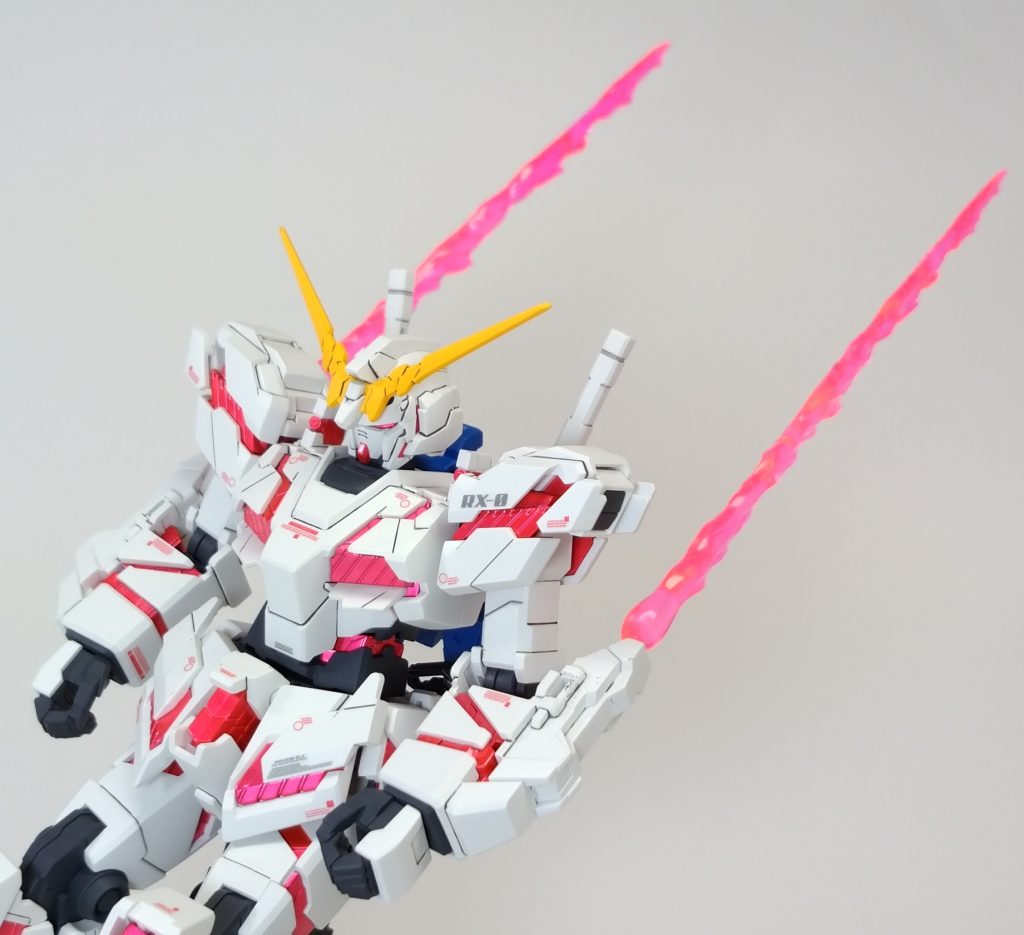 HGUC ユニコーンガンダム(DM)–3枚目/制作者：しろもももぐ