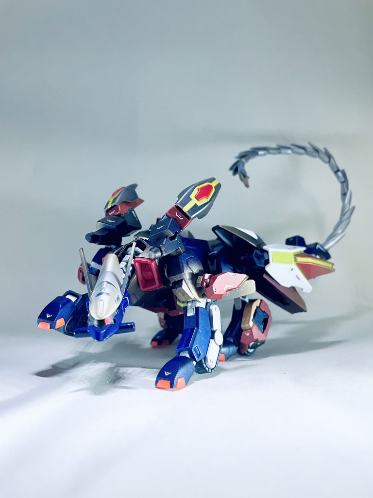 こちらはサポートメカのリ・グゥ。犬のようなドラゴンw