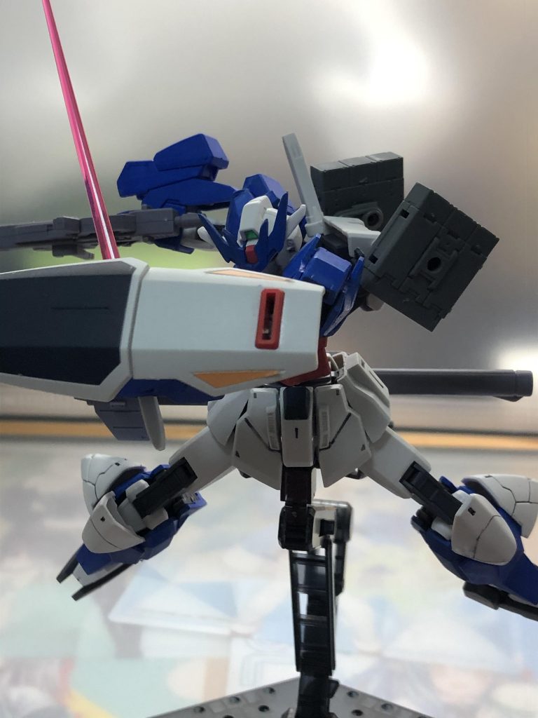 ビームサーベルはコアガンダムの物をそのまま使ってます