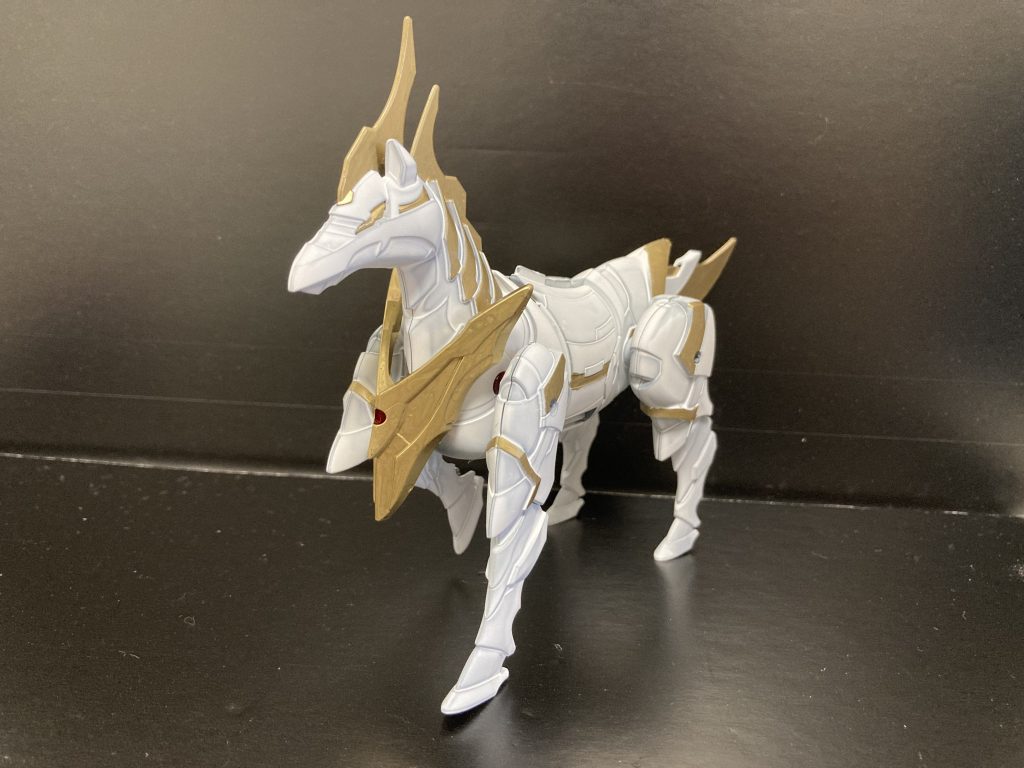 愛馬「マレンゴ」芦毛の馬で足が速く、戦場の喧噪にも動じない名馬だったそうです。ナポレオンといえば馬ですよね!