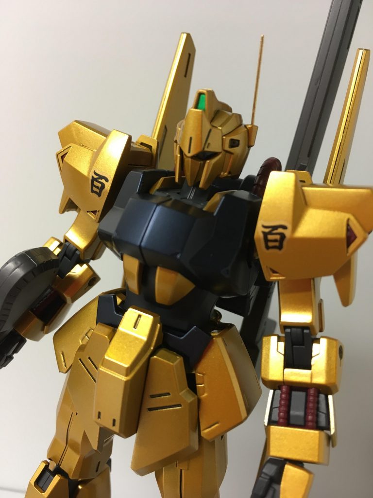 ゴールド部分はガイアノーツのヴィクトリーゴールド(下地はブラック)、ネイビー部分は同じくガイアノーツのプリズムブルーブラックを使用しています