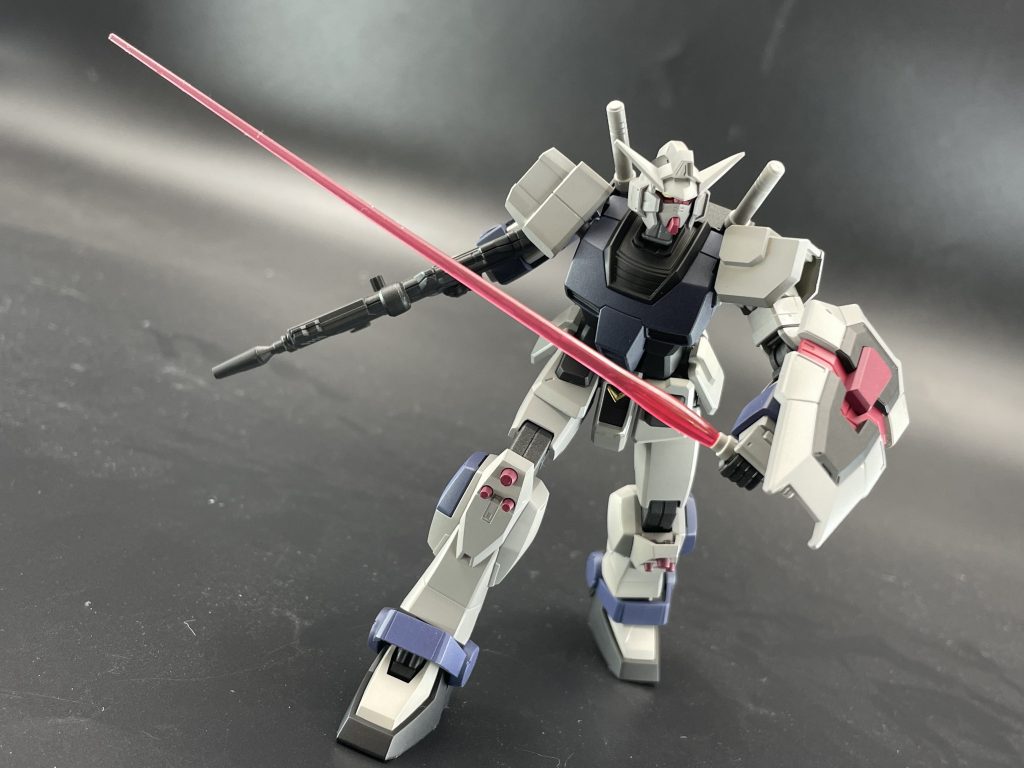 ポーズ1。可動域もこの時期のパーツ構成だとほぼ問題なし。ガシガシポージングできます。