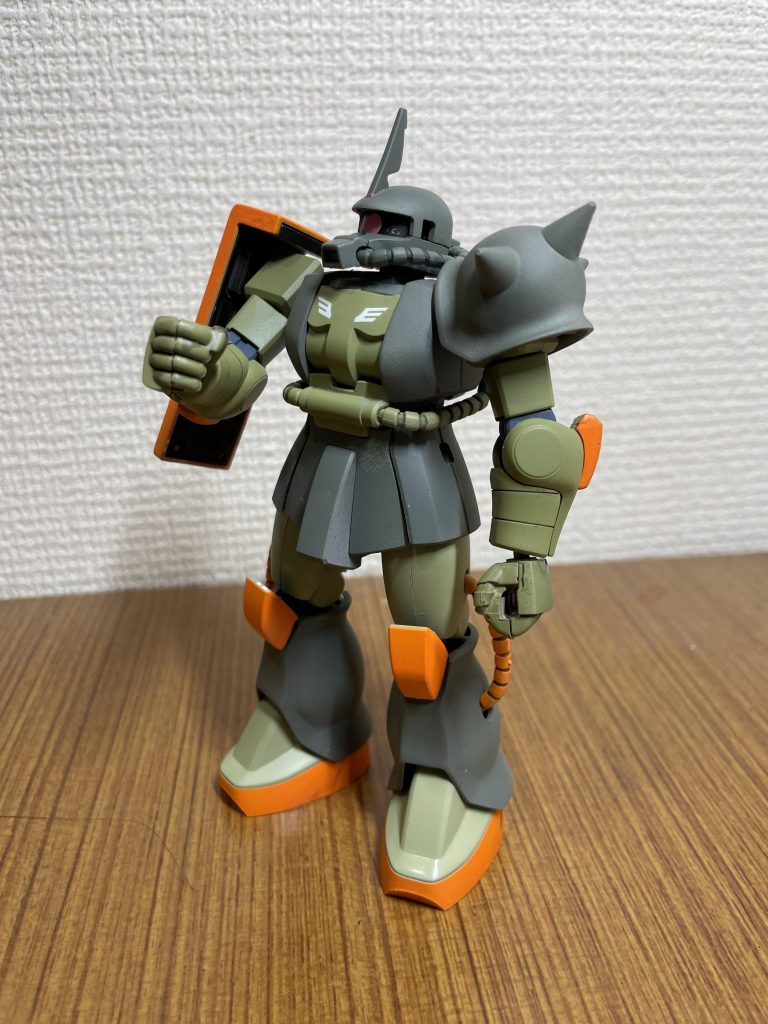 2作目はザクです。–2枚目/制作者：Saiwaimaru