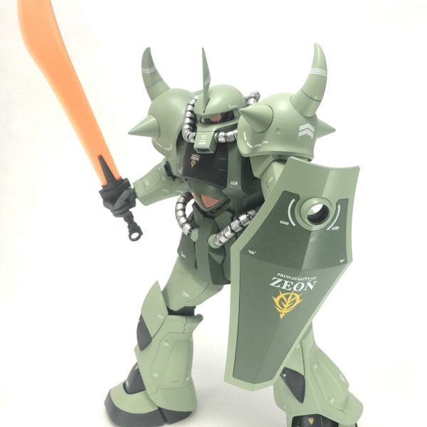 グフ(初期量産型)