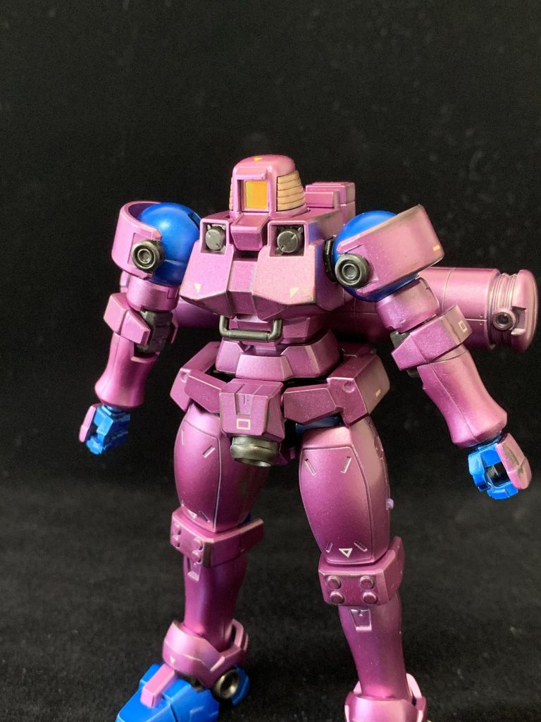 シンプルな構造でポリキャップも6個だけにも関わらず稼働範囲も広く、バランスも良い、よく出来たキットです。低価格でこの出来なら満足ですね(^^)