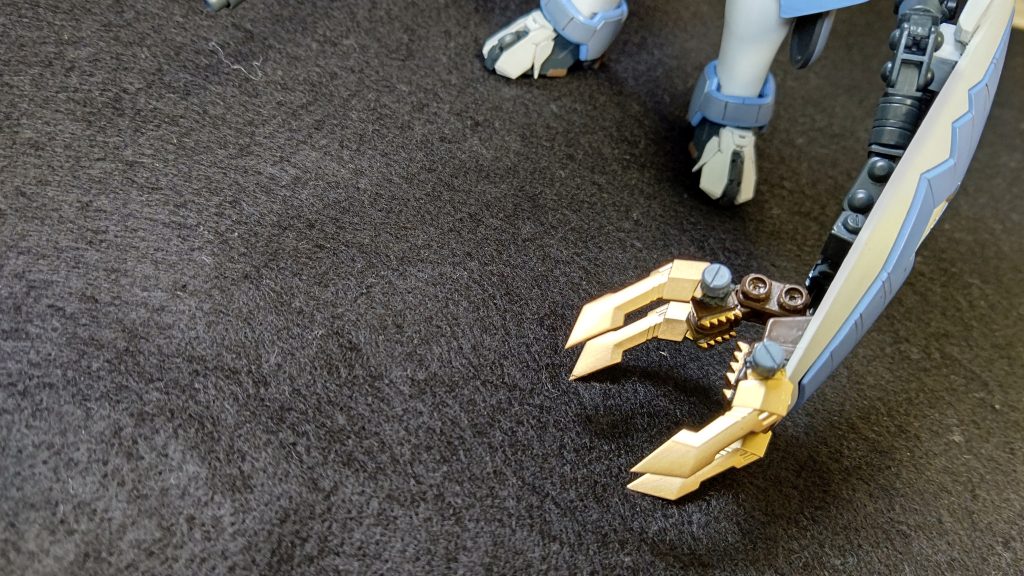 シールドクロー