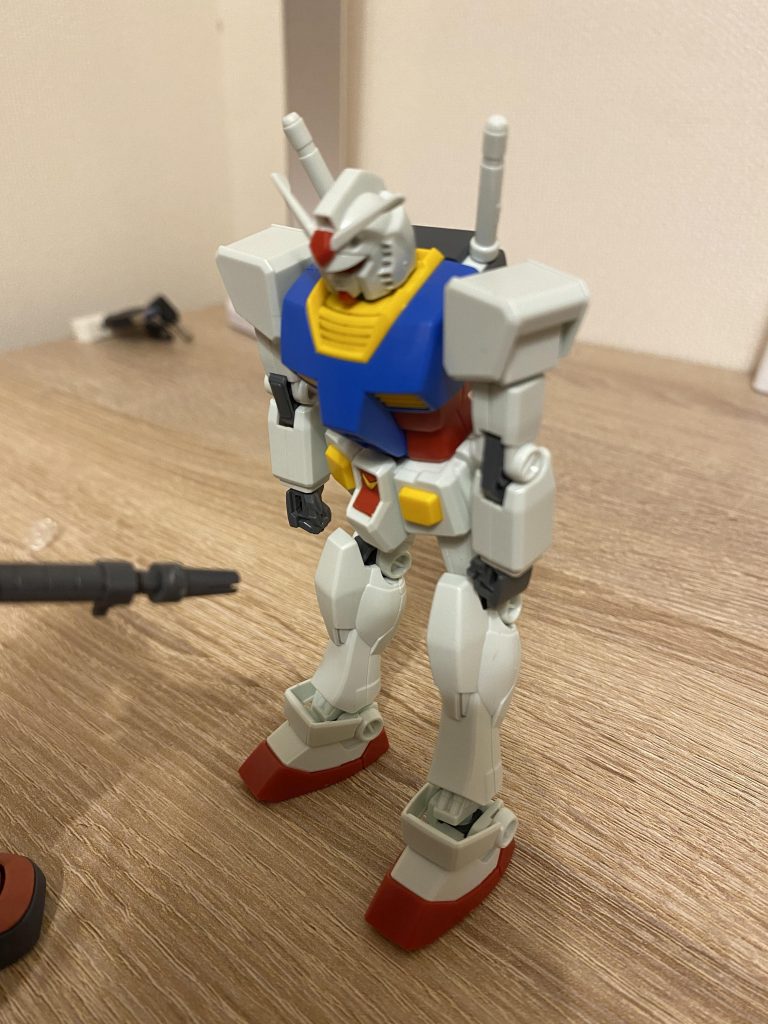 軽い反省程度の角度。