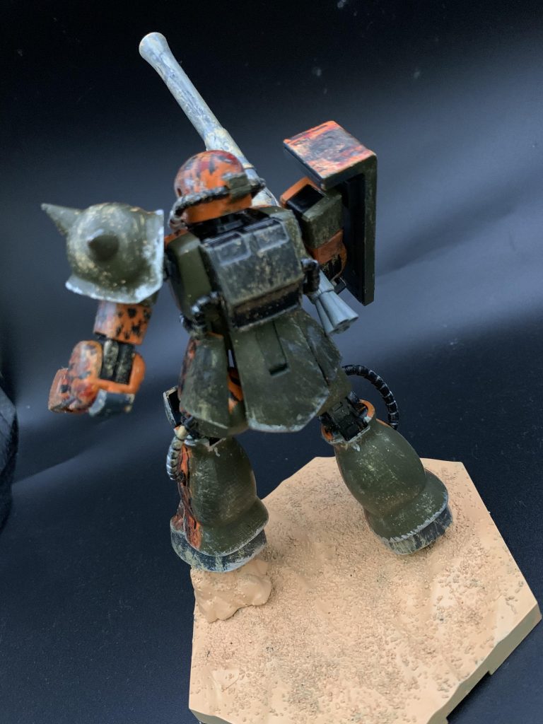 ザクⅡ レッドイービル–3枚目/制作者：超兄貴