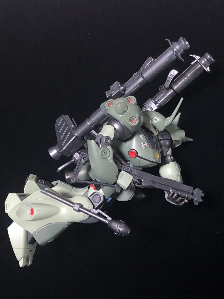 今回も無反射植毛布を使用。背景がなくなるのでアクロバットな撮影にはむいているかと思います。