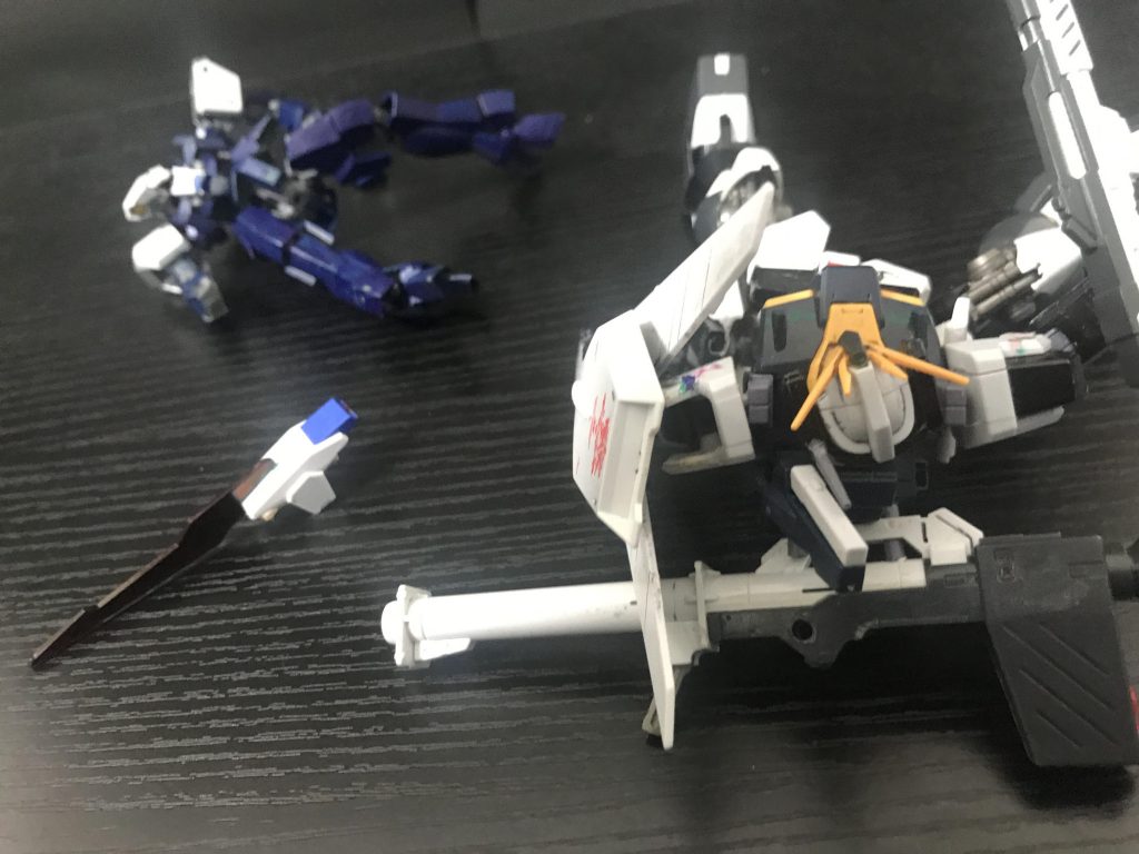 νs「ッ!」あいつら…