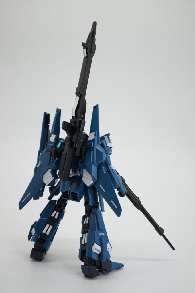 後ろ姿は隊長機の方がいいかなぁ