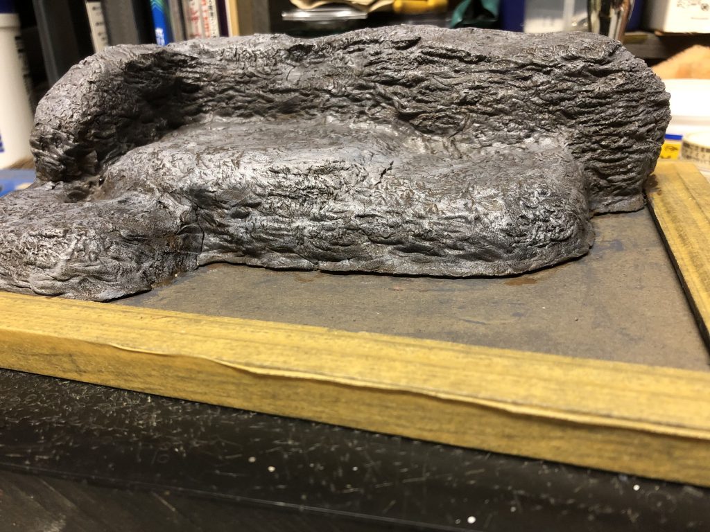 息子が小学校の時に使ってたアクリル絵の具の余りで、ドライブラシ繰り返しの苦行！