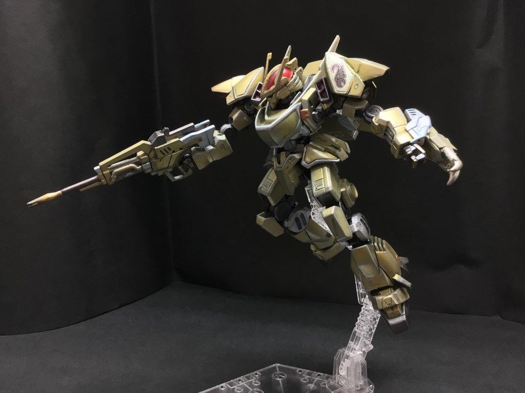 レーザードガン構え。