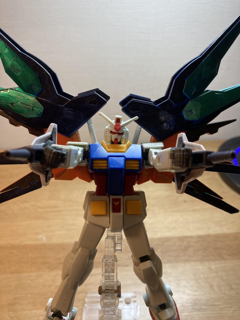 (完全なる余談)今回このような機体を紹介したのは特に意味ない。(正確に言ってしまえば紹介して欲しいと言われたから紹介しただけである)しかしどこをどうやったらこうなるんだろうか？「この機体は自分が作ったので他の人をバカにしているわけではありません。」by投稿者