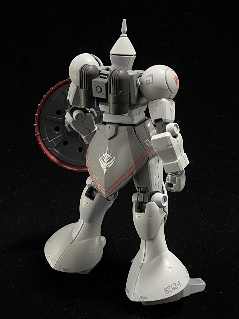 赤のデカールは色合い的に合わなかったかも。見事に死んでる。