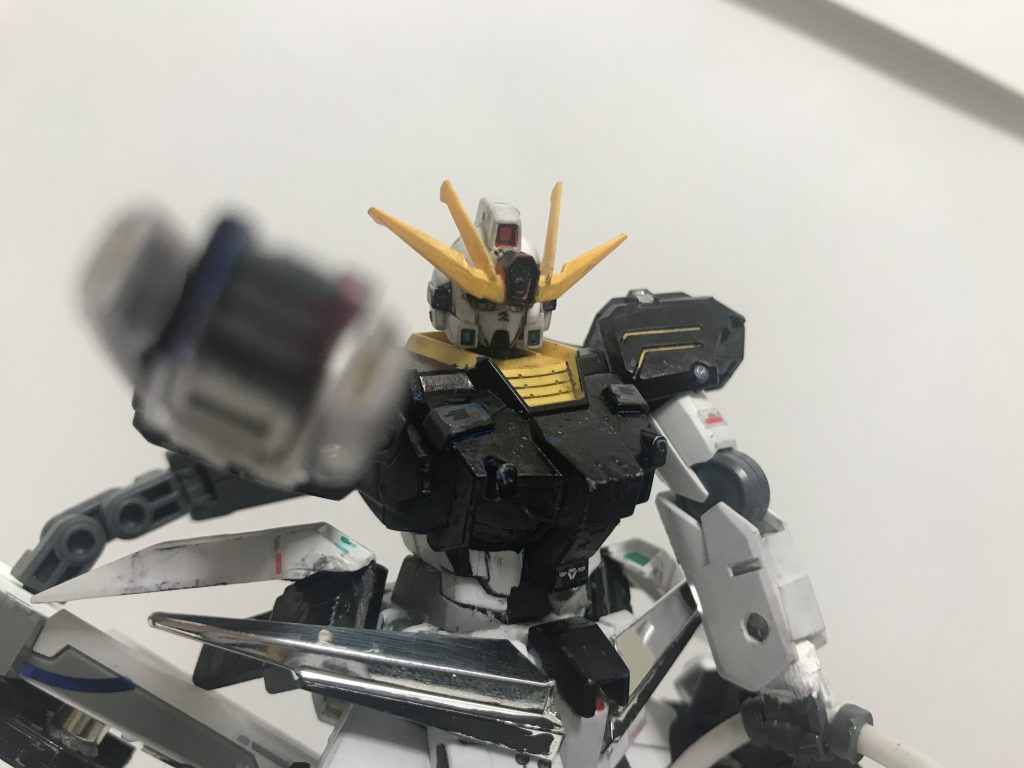 ダブルヒィンファングは健在そしてI仕様では四連ビームマシンガンがありません