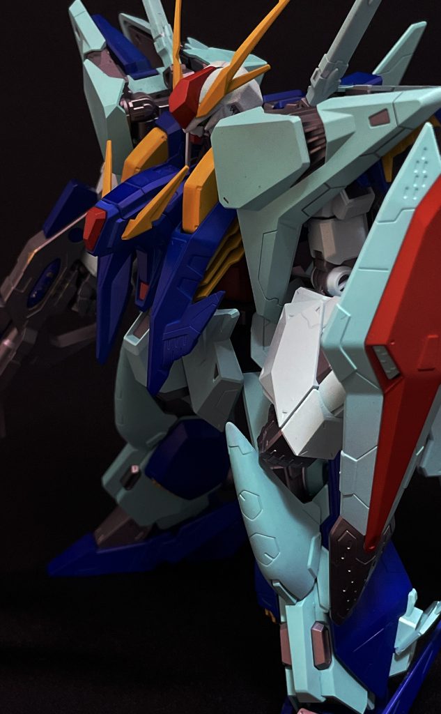 クスィーガンダム(旧デザイン)–5枚目/制作者：Tom