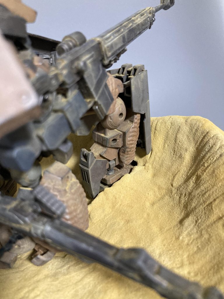 砂塵の中で/ゲイレール–3枚目/制作者:yokuyoku