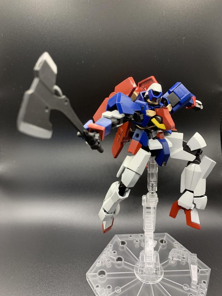 頭の中だけで絶対カッコいいと思ったカラーリングに塗りたくなり300円だから失敗してもいいからと塗ってみました。