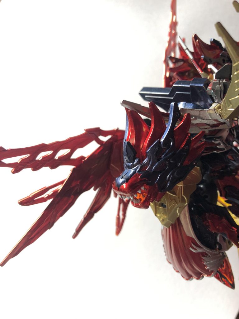 魔王のイメージで肩にライオウの頭とかついたマント！てなったので悟空と趙雲のミキシングで作りました、お気に入りポイントです。