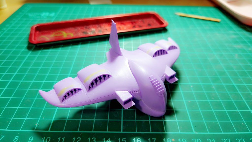 パテ盛りますヤスリます
