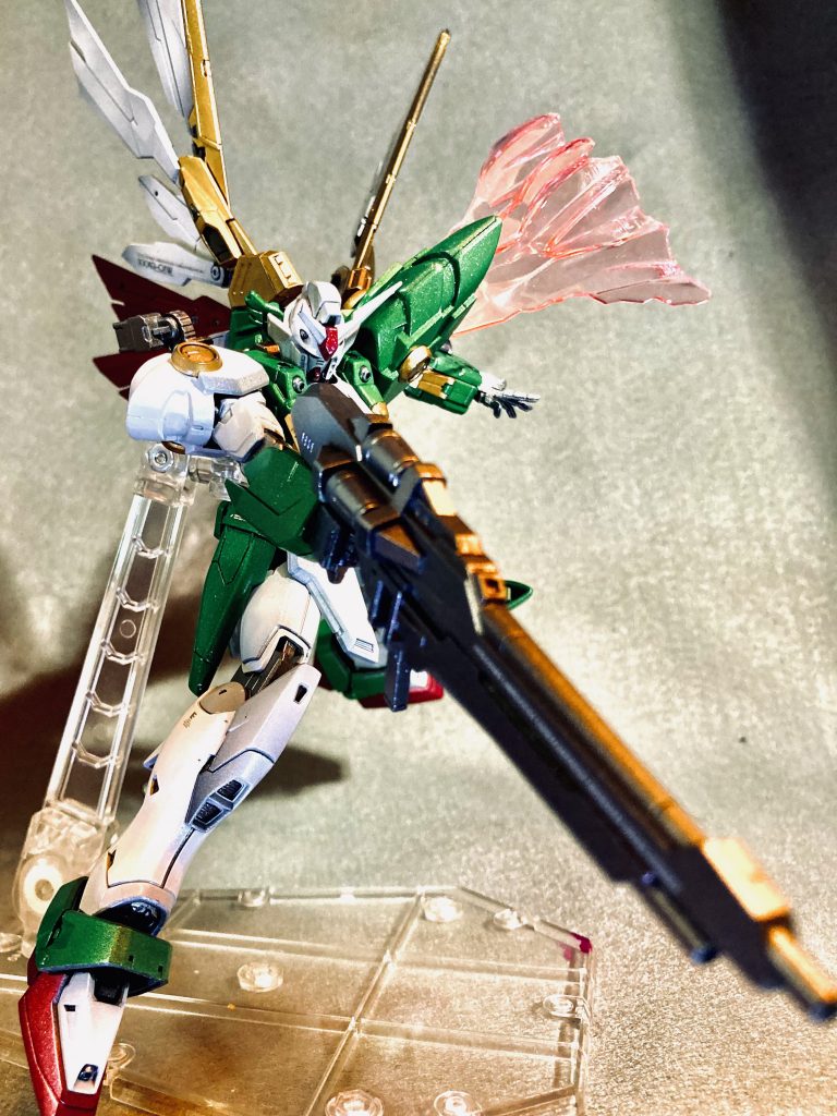 バスターライフルカスタムも構え。