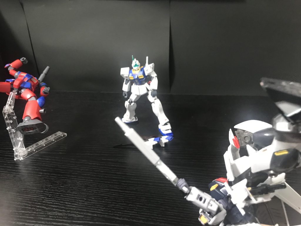 ???2「_583〒〒3々5÷」νsなにを言っている…