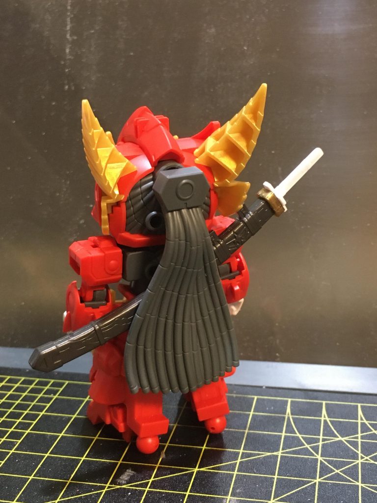 背中に背負っている刀は剣聖頑駄無からそのまま使用