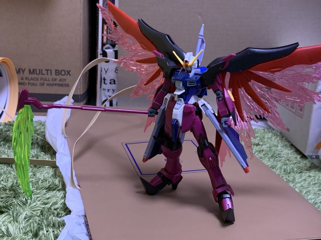 塗装前このまま紫系の配色が良いのかな〜と悩んだまま一年以上放置です