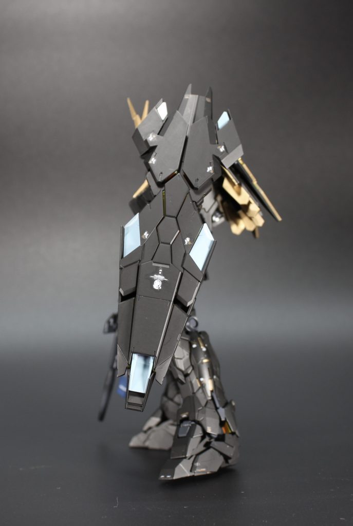 バンシィ–4枚目/制作者：ロクイチ