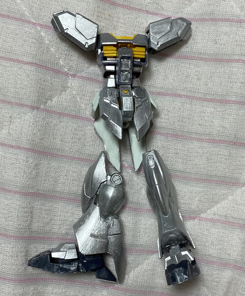 下地は銀にしました。効果は...