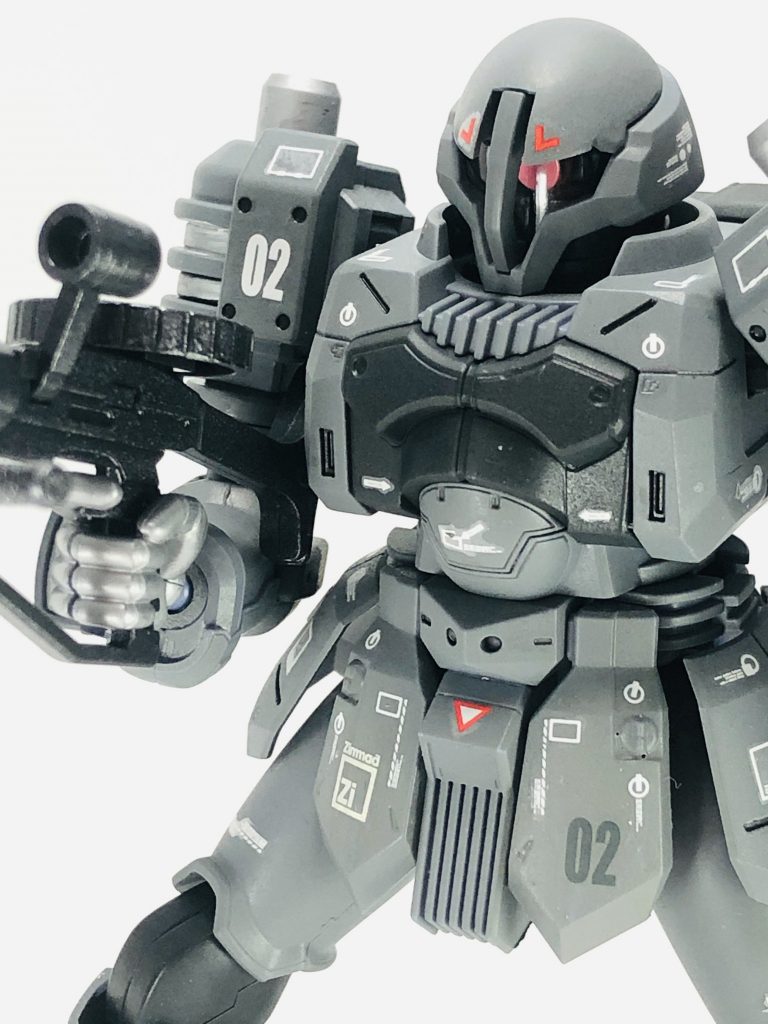 色を地味にするとディテールの細かさに再認識。かっこいいキットで好きです。