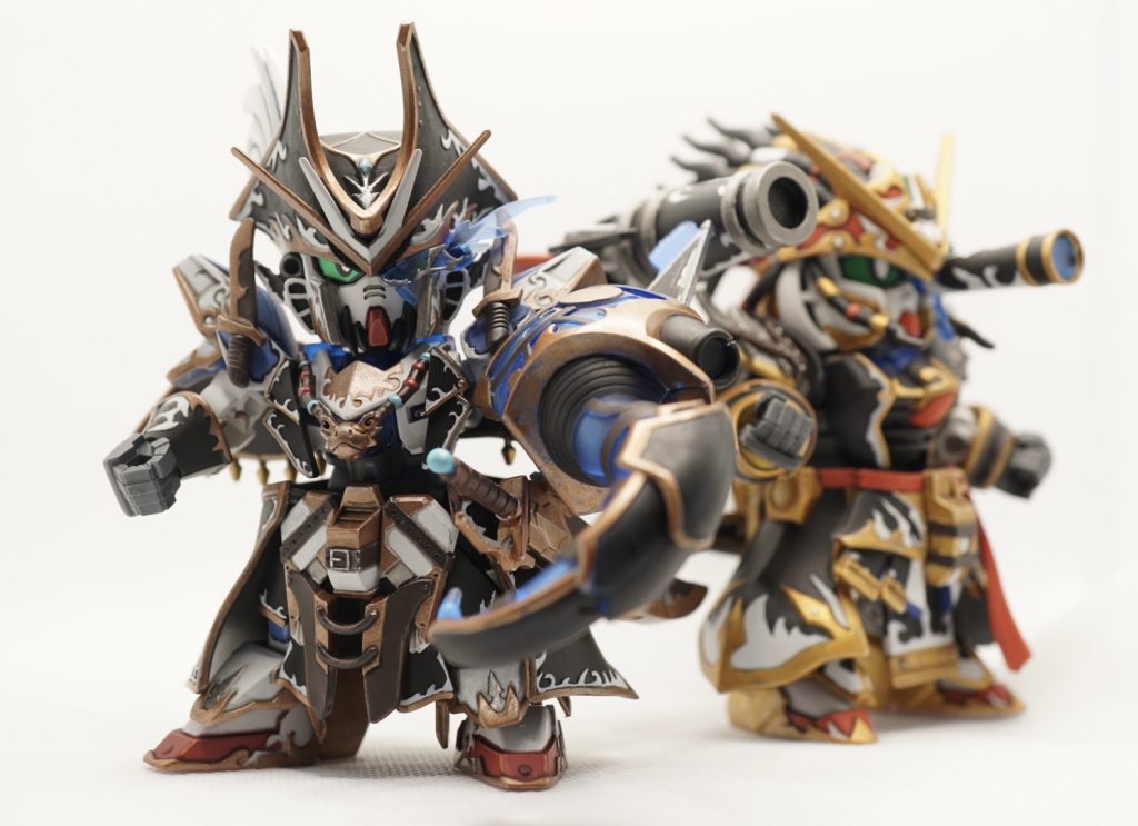 2体合わせて塗装時間30時間ぐらいです。ベンジャミンのキリフィッシュは塗ってないのでいずれ…。