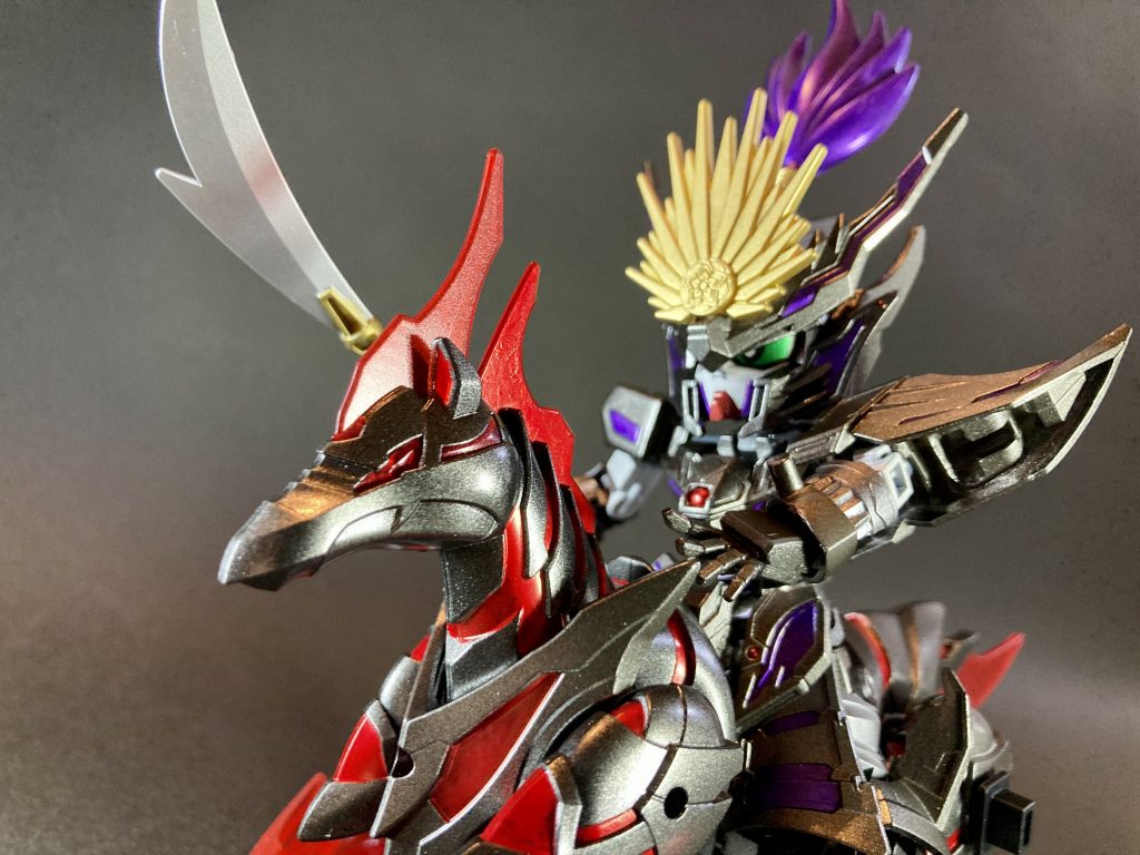 撮影協力:魔王信長ガンダムエピオン織田信長ガンダムエピオンほか 現在絶賛放映中のSDWヒーローズ本編、信長ガンダムエピオンの愛馬も登場しましたが、通常の軍馬とは異なる派手派手な装飾を全身に装備した麒麟みたいな威容の専用軍馬でした。いずれそちらの再現が出来るような追加装甲の製作はじめ、いろいろな改修を施して多彩な軍馬ライフを送りたいと構想しています。以上、閲覧頂きありがとうございました。