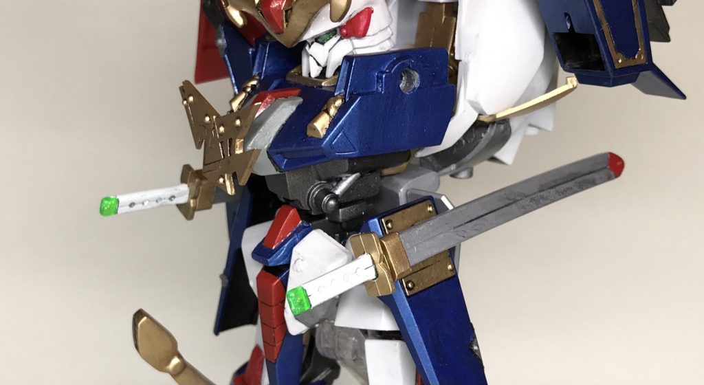 腹部はパイピングっぽく。