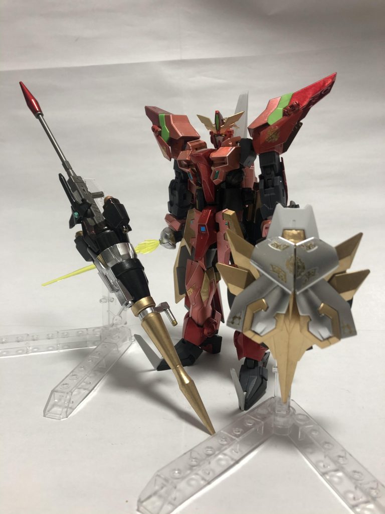 以上　麗騎士イージス･レッドナイトでした実はリライズコンに間に合わせるためにノースミ入れ、ノートップコート、ノーウェザリング…触るたびにメタリック色が剥げていく…塗り直して再アップだなぁ…あとデジラマもやろう…！