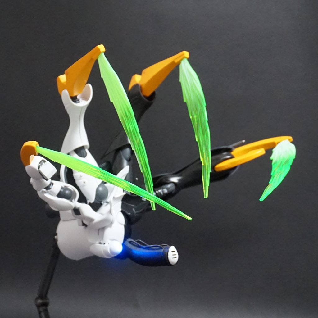 手状態にビームエフェクトを付けて