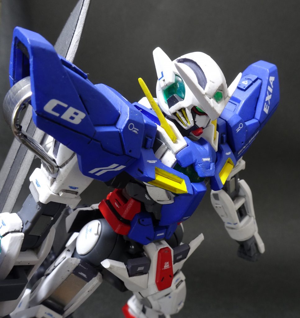 天使降臨1話初登場をイメージ。肩のデカールは派手かな、とも思ったのですが、世界にケンカ売るならデカデカと機体名や所属が入ってても良いか、と自分を納得させました。