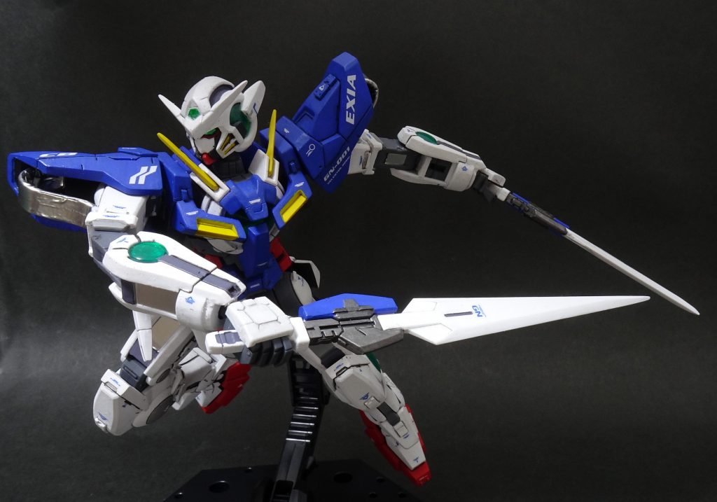 各所のクリアパーツはシタデルのクリアグリーンをイージーペインターで塗ってます。