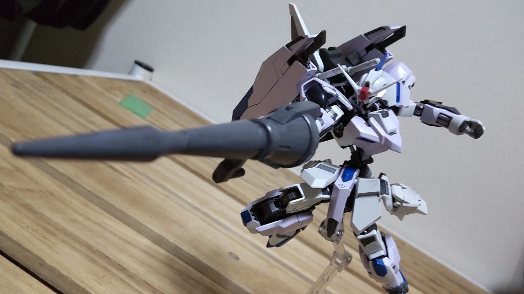 オプションセットのランスを手持ち武器にしましたアームアームズのパーツで持ち手を作ってます