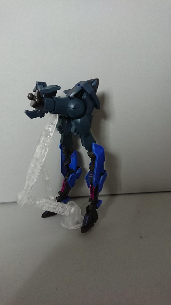 後ろ脚はジャスティマの足首にグリムゲルデの足を丸々付けてます。 