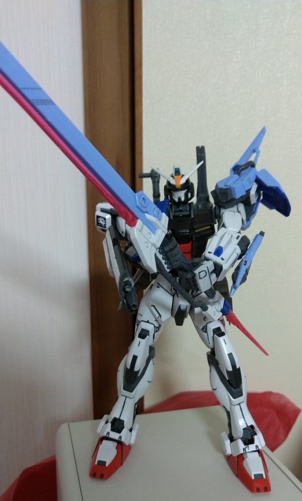 そして、ソードストライカー。あとは、エールストライカーがあればパーフェクトストライクになるのですが、エールストライカーは今解体されてます。(；´∀｀)今回はこれで終わろうとおもいます。最後まで見ていただきありがとうございます！